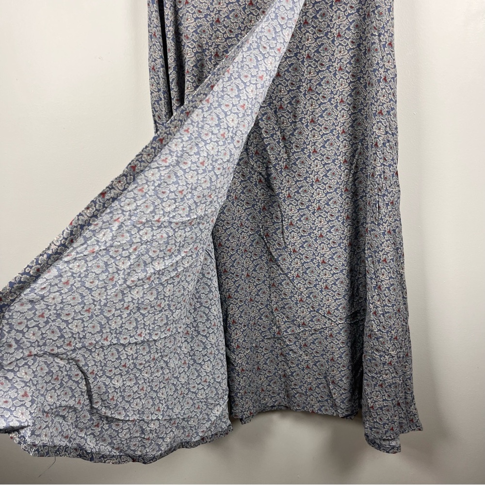 Eddie Bauer Blue Floral Print Rayon Maxi Wrap Skirt Boho Cottage Size 8 Vintage - Picture 3 of 9